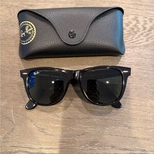 Large Ray Ban Wayfarers